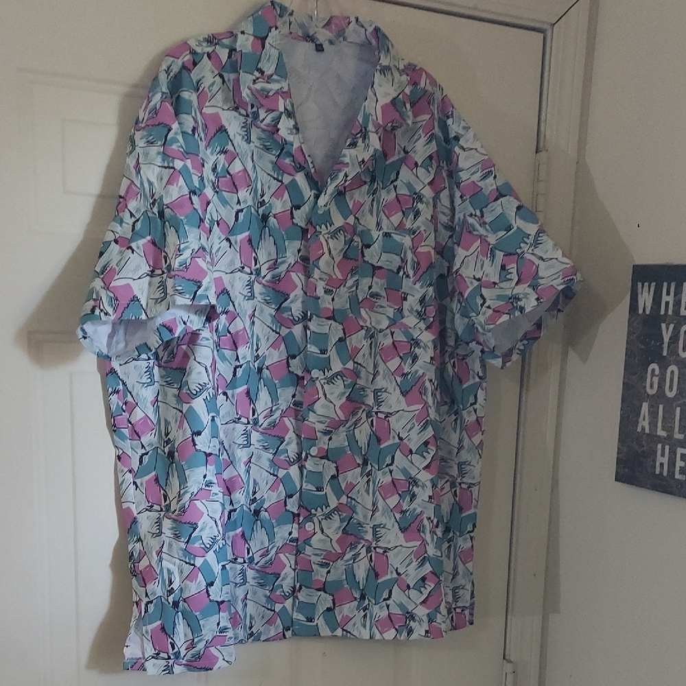 Abstract Patterned Men's Shirt - Picture 2 of 6